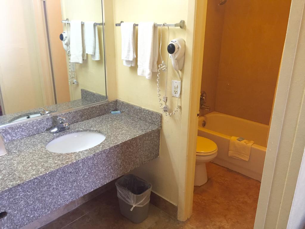 Budget Inn Wildwood Ruang foto